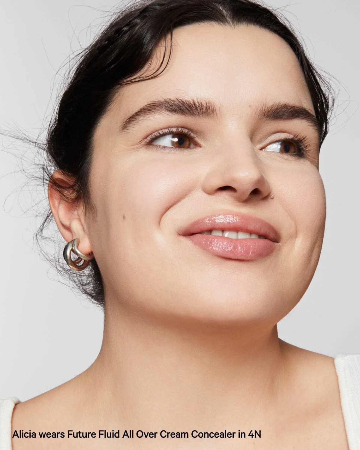 Future Fluid Creamy Hydrating Concealer - Image 31