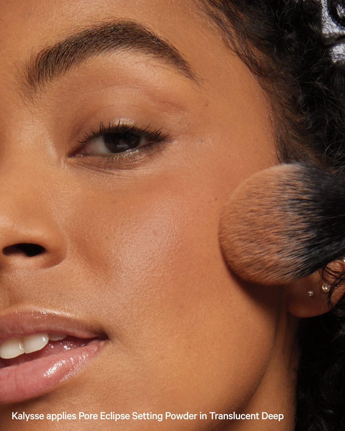 Pore Eclipse Matte Translucent Setting Powder - Image 39